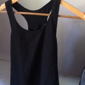 Activewear muscle tank